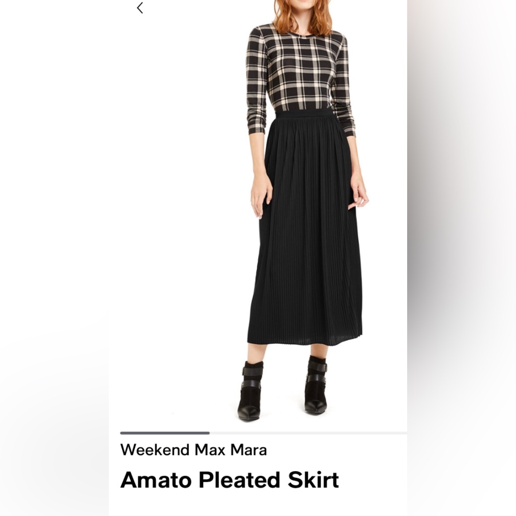 New Weekend Max Mara Amato Pleated Skirt. Black. Size 4/6